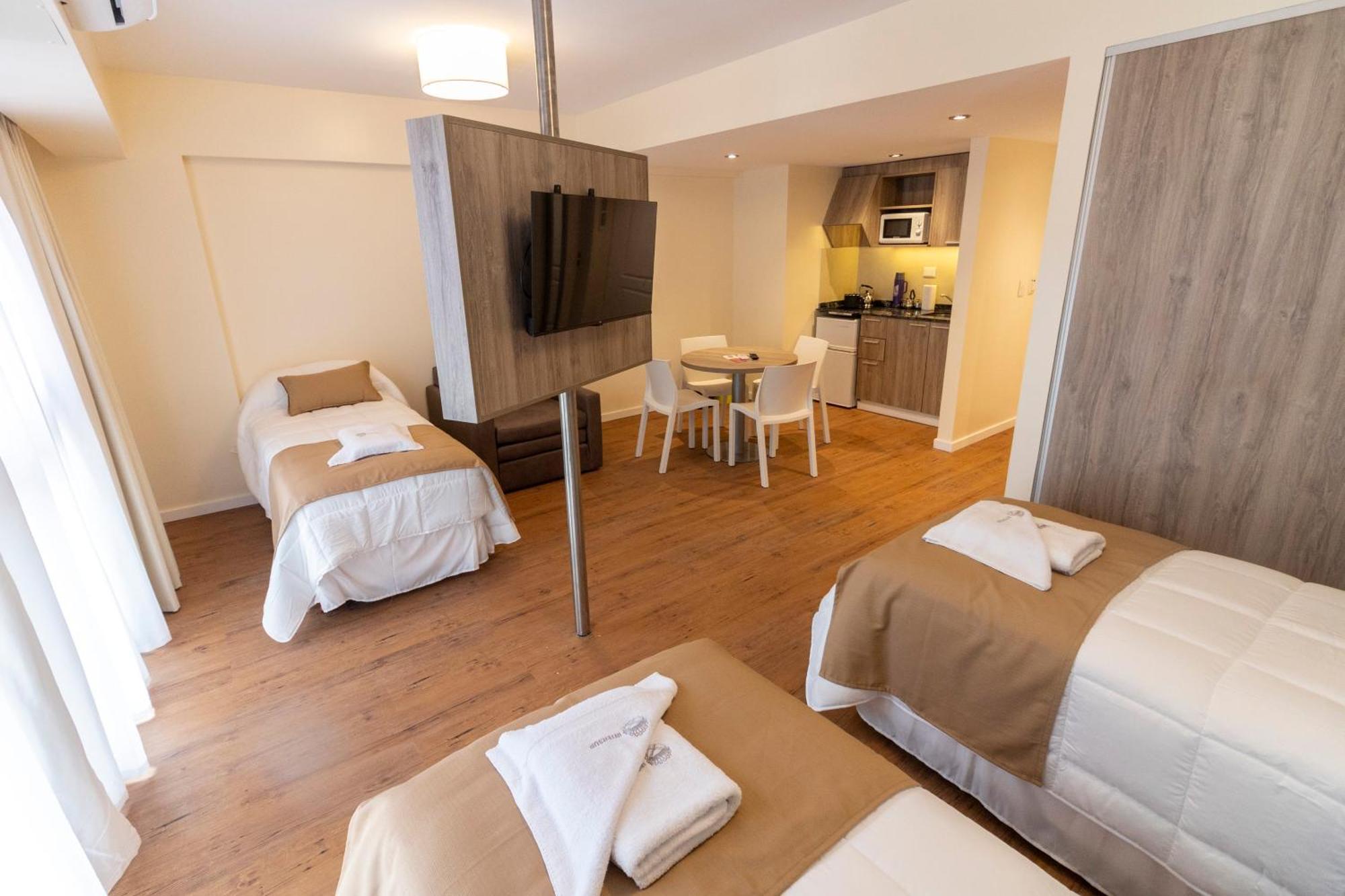 Intersur Suites Buenos Aires Eksteriør billede